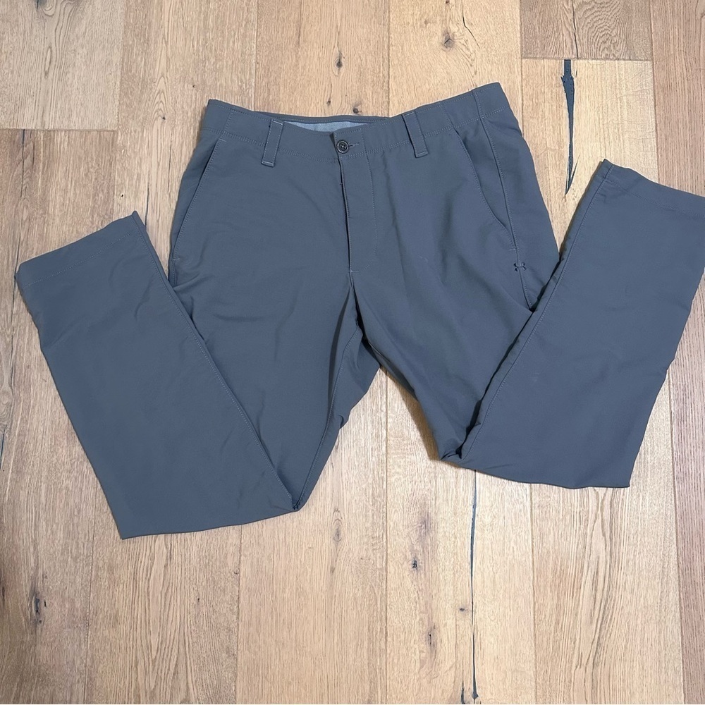 ✨	under armour Gray Golf Pants✨